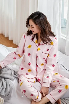 Sexy Spring Pajama Set Women Strawberry Stripe Print Two Pieces Set Brand Pyjama Sleepwear Cotton Pijama
Sexy Spring Pajama Set Women Strawberry Stripe Print Two Pieces Set Brand Pyjama Sleepwear Cotton Pijama