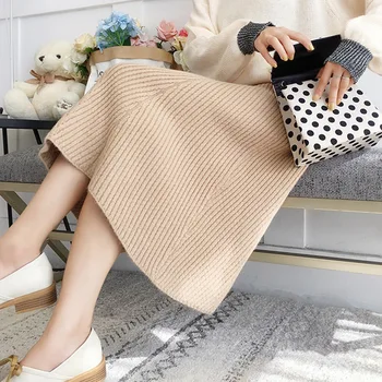 2020 autumn winter new Korean version of the solid color high waist elastic waist fashion wild long section A word knit skirt
2020 autumn winter new Korean version of the solid color high waist elastic waist fashion wild long section A word knit skirt