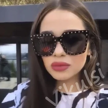Unisex Retro Punk Men's Silver Rivet Sunglasses 2019 Women Trendy Square Sun Glasses Brand Designer Ladies Summer Glasses UV400
Unisex Retro Punk Men's Silver Rivet Sunglasses 2019 Women Trendy Square Sun Glasses Brand Designer Ladies Summer Glasses UV400