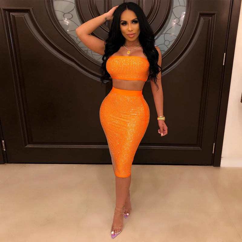 Shiny Rhinestones Sexy Two Piece Set Women Clothes Off Shoulder Backless Crop Top And Bodycon Mid-Calf Skirts Summer Club Outfit
Shiny Rhinestones Sexy Two Piece Set Women Clothes Off Shoulder Backless Crop Top And Bodycon Mid-Calf Skirts Summer Club Outfit