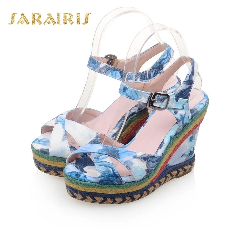 SARAIRIS Large Size 33-43 Ethnic High Heel Wedge Open Toe Platform Buckle Up Summer Colorful Straw Edge Shoes Woman Sandals
SARAIRIS Large Size 33-43 Ethnic High Heel Wedge Open Toe Platform Buckle Up Summer Colorful Straw Edge Shoes Woman Sandals