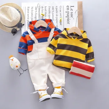 Baby boy sweater suit Autumn new children's cotton casual sports striped print long-sleeved T-shirt bib male baby two-piece suit 
Baby boy sweater suit Autumn new children's cotton casual sports striped print long-sleeved T-shirt bib male baby two-piece suit