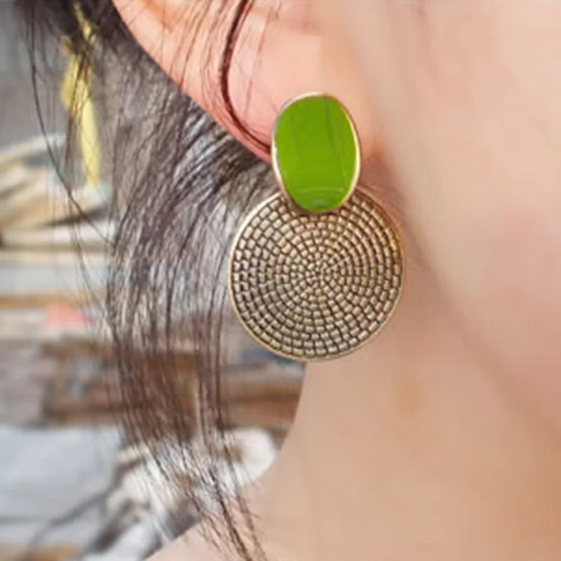 ES376 Stud Earrings For Women Fashion Vintage Big Green Leaf Round Earrings Carved Wholesales
ES376 Stud Earrings For Women Fashion Vintage Big Green Leaf Round Earrings Carved Wholesales