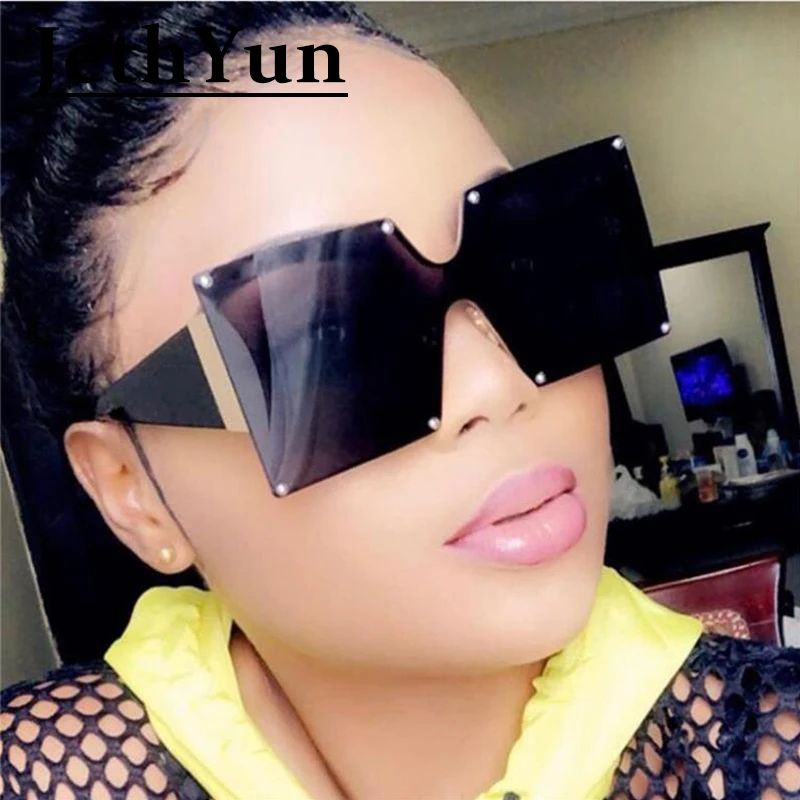 Vintage Oversized Sunglasses 2019 Women Men Luxury Brand Designer Black Purple Big Frame Sun Glasses Female Shades Oculos
Vintage Oversized Sunglasses 2019 Women Men Luxury Brand Designer Black Purple Big Frame Sun Glasses Female Shades Oculos