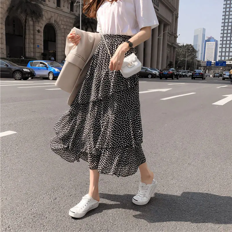 Women's Irregular Ruffled Beach Long Skirt Polka Dot High Waist Boho A-line Maxi Skirts Women 2019 Summer Bohemian Sweet Clothes
Women's Irregular Ruffled Beach Long Skirt Polka Dot High Waist Boho A-line Maxi Skirts Women 2019 Summer Bohemian Sweet Clothes
