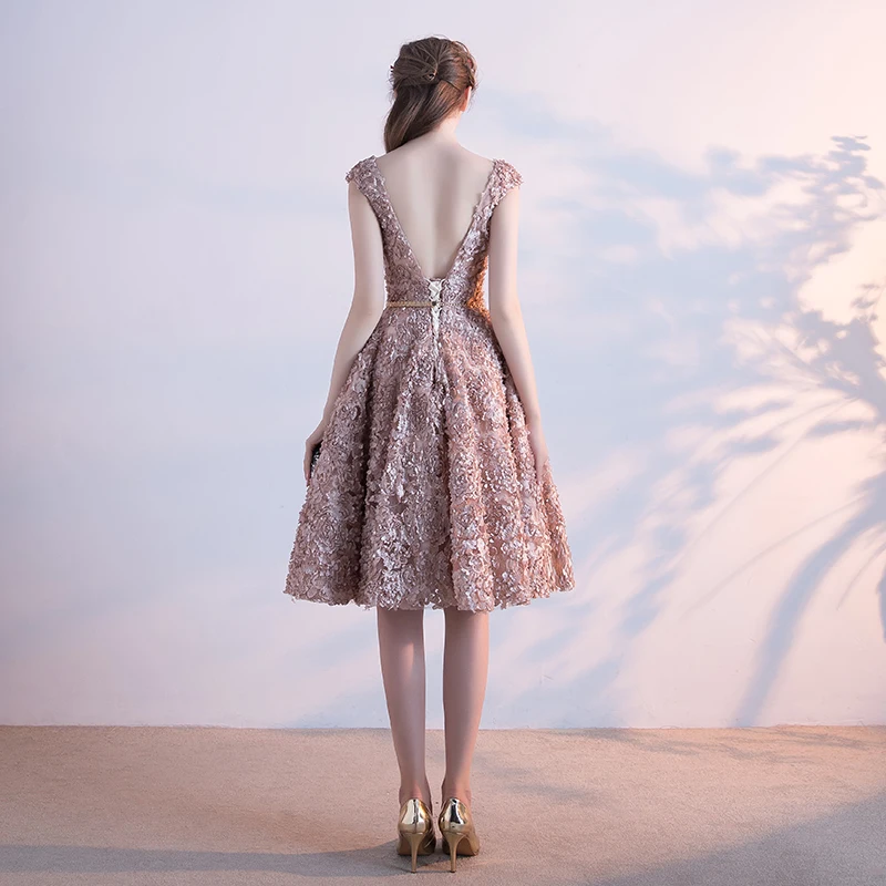 Халат De Soiree SSYFashion коктейльное платье трапециевидной формы с цветочным узором