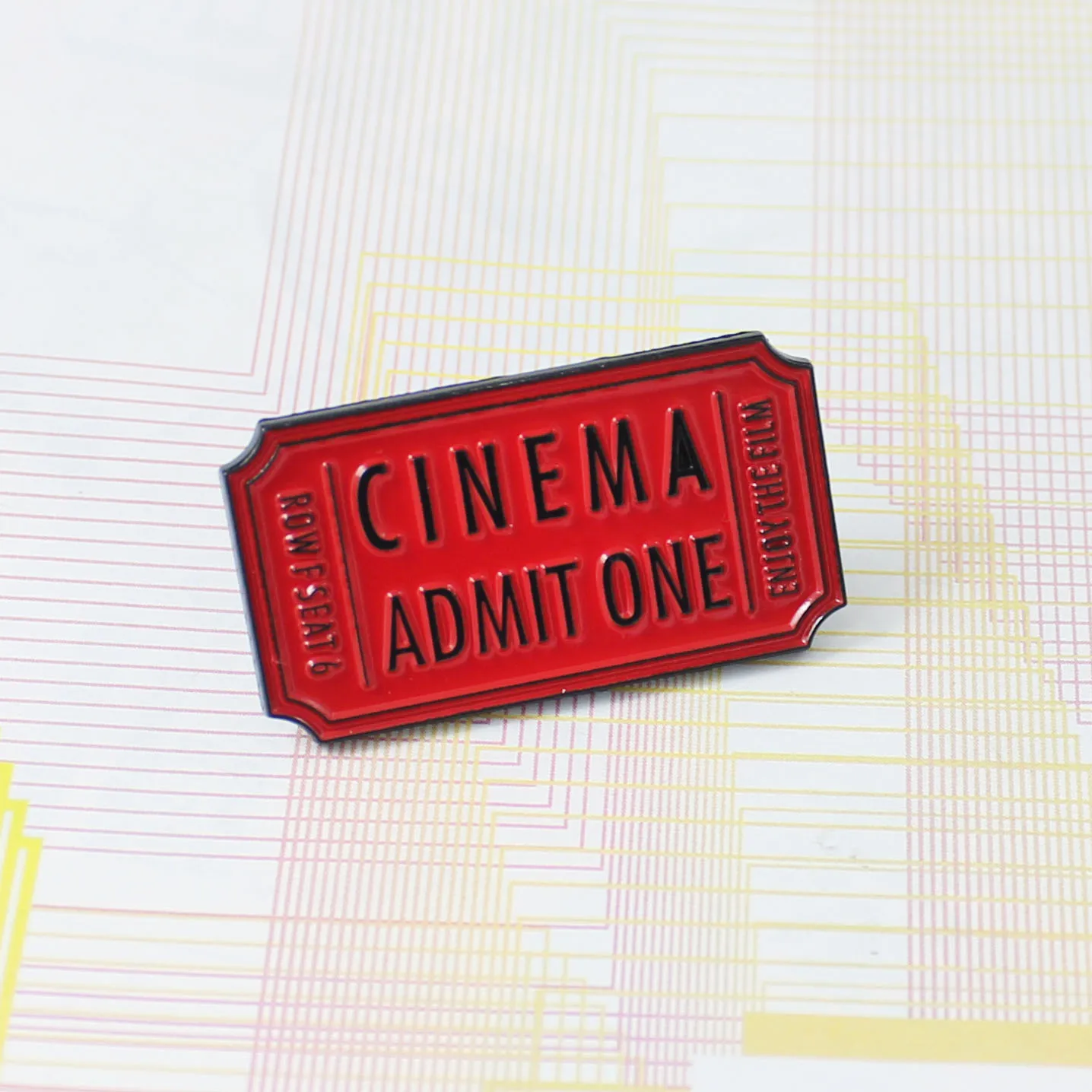 Vintage Red Movie Ticket Enamel Pins Row Fseat6 Enjoy The Film CINEMA Brooch Lapel Pins Backpack Badges Jewelry Gifts Brooches
Vintage Red Movie Ticket Enamel Pins Row Fseat6 Enjoy The Film CINEMA Brooch Lapel Pins Backpack Badges Jewelry Gifts Brooches