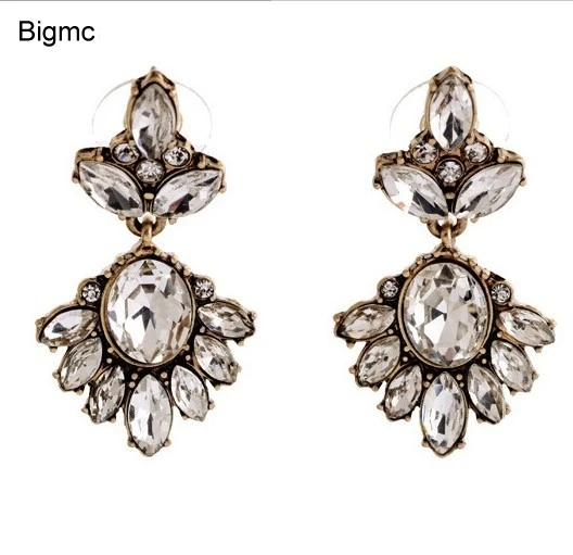 Hot Women Crystal Earrings Vintage Gorgeous Style eardrop Earring Hot Best Wedding Gift Jewelry E3030
Hot Women Crystal Earrings Vintage Gorgeous Style eardrop Earring Hot Best Wedding Gift Jewelry E3030
