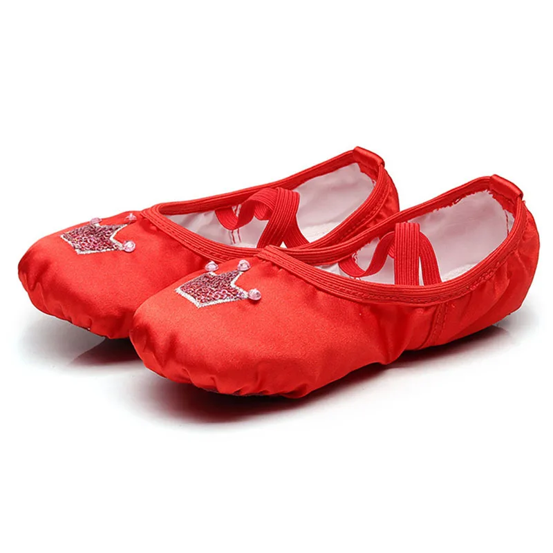 2019 Professional Ballet Shoes Yoga Slippers Canvas Ballet Dance Sequin Kids Ballet Shoes Soft Split Sole for Girls Children
2019 Professional Ballet Shoes Yoga Slippers Canvas Ballet Dance Sequin Kids Ballet Shoes Soft Split Sole for Girls Children