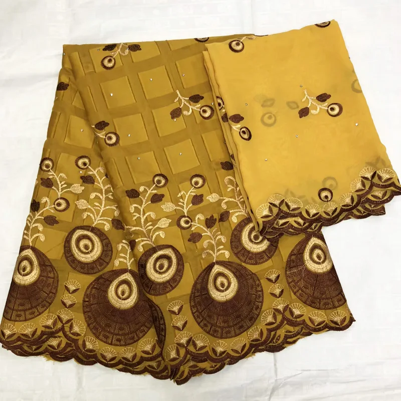5+2yards/set Dubai 100% cotton Swiss lace fabric gold African voile lace fabric with embroidery plus chiffon lace fabric DBL17
5+2yards/set Dubai 100% cotton Swiss lace fabric gold African voile lace fabric with embroidery plus chiffon lace fabric DBL17