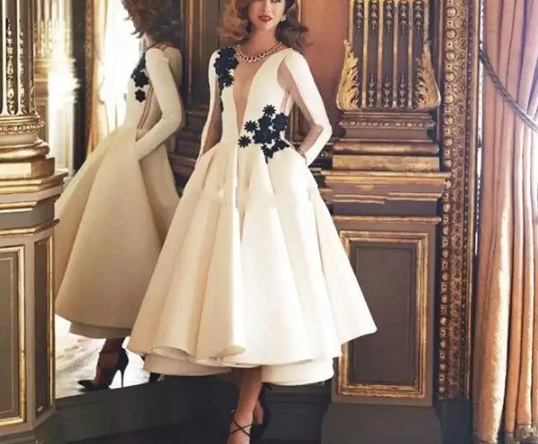 vestido longo Couture Tea-Length short Evening 2018 Sexy Long Sleeve Black Applique Women Party mother of the bride dresses
vestido longo Couture Tea-Length short Evening 2018 Sexy Long Sleeve Black Applique Women Party mother of the bride dresses