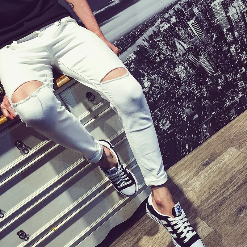New 2017 Fashion Casual Men Slim Fit feet pants white Hip Hop Teenagers Solid Beggar knee ripped hole jeans Ankle Length Pants
New 2017 Fashion Casual Men Slim Fit feet pants white Hip Hop Teenagers Solid Beggar knee ripped hole jeans Ankle Length Pants