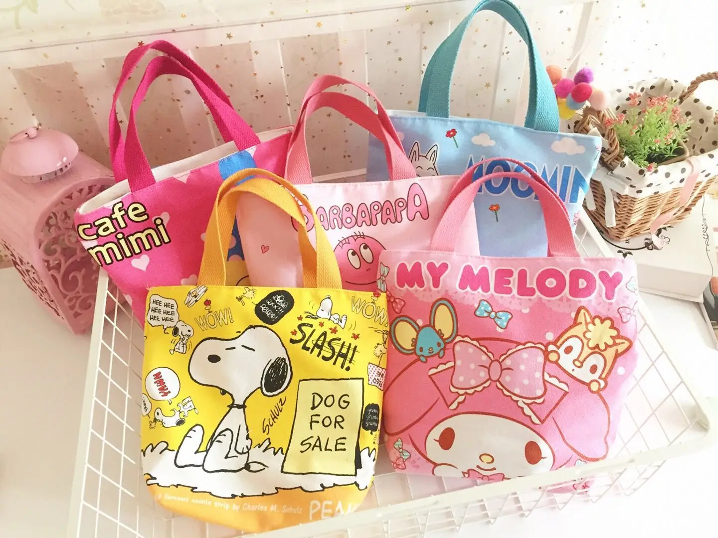 IVYYE 1PCS 27CM KT Cat Fashion Portable Canvas Lunch Bags Cartoon Picnic Bag Food Box Tote Storage Pouch Women Girls Kids NEW
IVYYE 1PCS 27CM KT Cat Fashion Portable Canvas Lunch Bags Cartoon Picnic Bag Food Box Tote Storage Pouch Women Girls Kids NEW