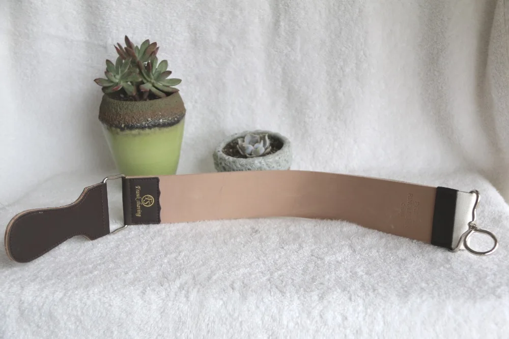 Frank Shaving-100% Real Cow Leather & Canvas Straight Razor Hanging Strop with Flexible Cushioned Handle#5 
Frank Shaving-100% Real Cow Leather & Canvas Straight Razor Hanging Strop with Flexible Cushioned Handle#5