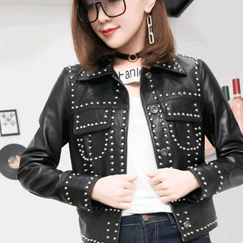 Womenwear Spring 2019 New Genuine Leather Jackets Woman Rivet Motorcycle Fashion Jaqueta Zipper Personalized Pockets Veste Femme
Womenwear Spring 2019 New Genuine Leather Jackets Woman Rivet Motorcycle Fashion Jaqueta Zipper Personalized Pockets Veste Femme