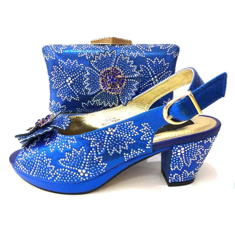 Fashion Royal Blue Shoes and Bag Sets Italian Ladies Shoes and Bag Set Decorated With Appliques Women Wedding Shoes and Bag
Fashion Royal Blue Shoes and Bag Sets Italian Ladies Shoes and Bag Set Decorated With Appliques Women Wedding Shoes and Bag