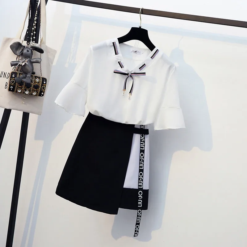 2019 Summer Women casual office ladies Chiffon Shirt + Plaid Patchwork Asymmetry Skirt Suit Lady Party Elegant Set plus size
2019 Summer Women casual office ladies Chiffon Shirt + Plaid Patchwork Asymmetry Skirt Suit Lady Party Elegant Set plus size