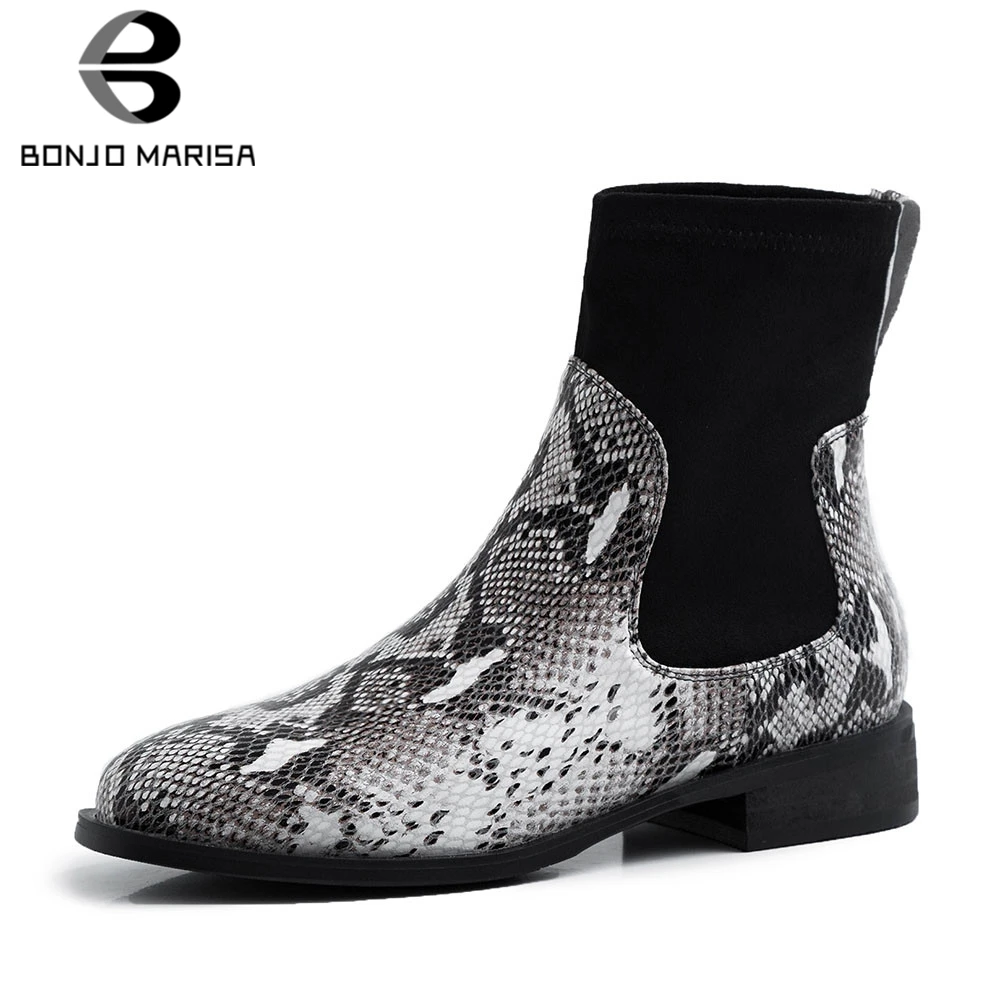 BONJOMARISA Brand New Big Size 33-40 Genuine Leather Snake Veins Shoes Woman Casual Party Autumn Winter Chunky Heels Ankle Boots
BONJOMARISA Brand New Big Size 33-40 Genuine Leather Snake Veins Shoes Woman Casual Party Autumn Winter Chunky Heels Ankle Boots