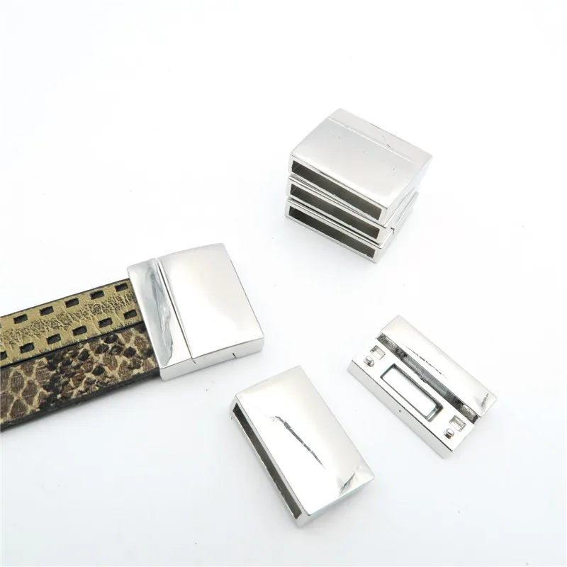 5pcs 20*3mm triple strand flat leather magnetic clasp, 20mm Leather Supplies Antique Silver bracelet Findings D-6-18
5pcs 20*3mm triple strand flat leather magnetic clasp, 20mm Leather Supplies Antique Silver bracelet Findings D-6-18