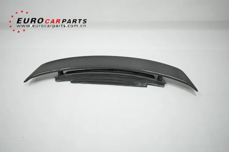 On sale! R8 GT rear wing fit for AD R8 V8 V10 GT style carbon fiber material R8 rear wing with trunk lid mesh (5)