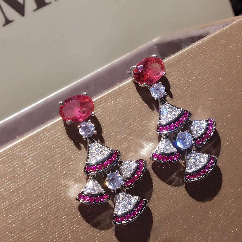 New Pure 925 Sterling Silver Fashion Inlaid colour zircon skirt Earrings Party Daily Jewelry color Luxurious fan-shaped Earrings
New Pure 925 Sterling Silver Fashion Inlaid colour zircon skirt Earrings Party Daily Jewelry color Luxurious fan-shaped Earrings
