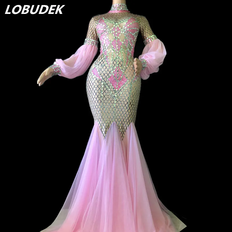 Super Sparky Rhinestones Pink Trailing Dress Nightclub DJ Female Singer Costume Bar Party Celebration Dress Catwalk Stage wears
Super Sparky Rhinestones Pink Trailing Dress Nightclub DJ Female Singer Costume Bar Party Celebration Dress Catwalk Stage wears