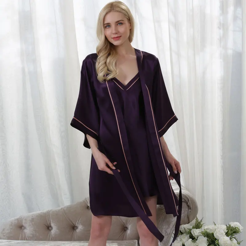 New Arrival Summer women 100% Mulberry Silk Sling Nightdress Sexy Dresses Two Pieces Set Sleepwear Female Sexy nightie Robe Sets
New Arrival Summer women 100% Mulberry Silk Sling Nightdress Sexy Dresses Two Pieces Set Sleepwear Female Sexy nightie Robe Sets