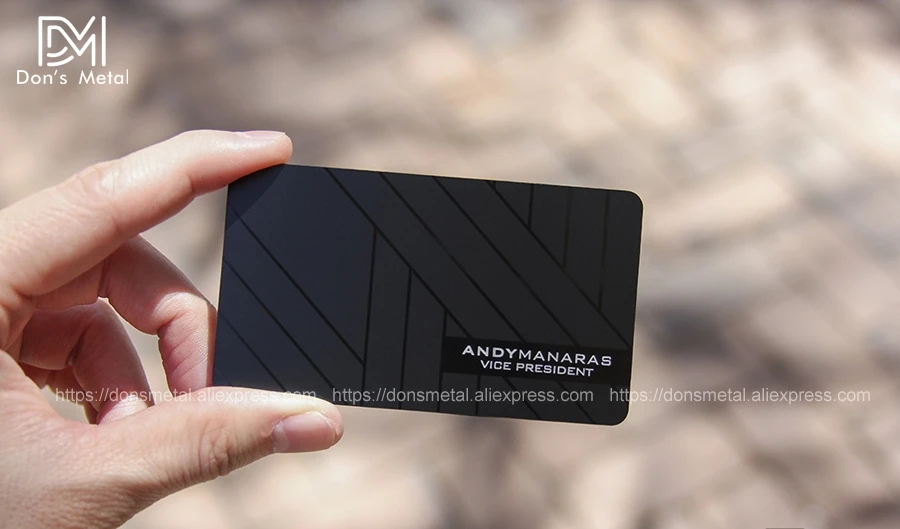 Dumb black metal card black metal business card creative production high-grade metal membership card business card