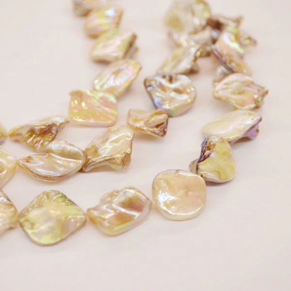 2017 Limited Real Round-brilliant-shape Shell Beads - Natural Ab 16-18mm 8 Inch Strand Approx. 12 Pcs (296 12001 -01)
2017 Limited Real Round-brilliant-shape Shell Beads - Natural Ab 16-18mm 8 Inch Strand Approx. 12 Pcs (296 12001 -01)