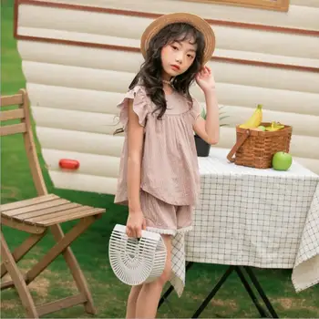 2019 new wholesale girls 2 pcs set blouse+shorts fashion girls suit 4-9t B755
2019 new wholesale girls 2 pcs set blouse+shorts fashion girls suit 4-9t B755