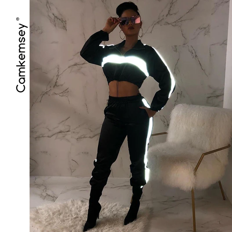 Women Spring Autumn Sportswear Tracksuits 2019 Fashion Reflective Patchwork Crop Hoodies Casual Jogger Sweatpants 2 Piece Sets
Women Spring Autumn Sportswear Tracksuits 2019 Fashion Reflective Patchwork Crop Hoodies Casual Jogger Sweatpants 2 Piece Sets