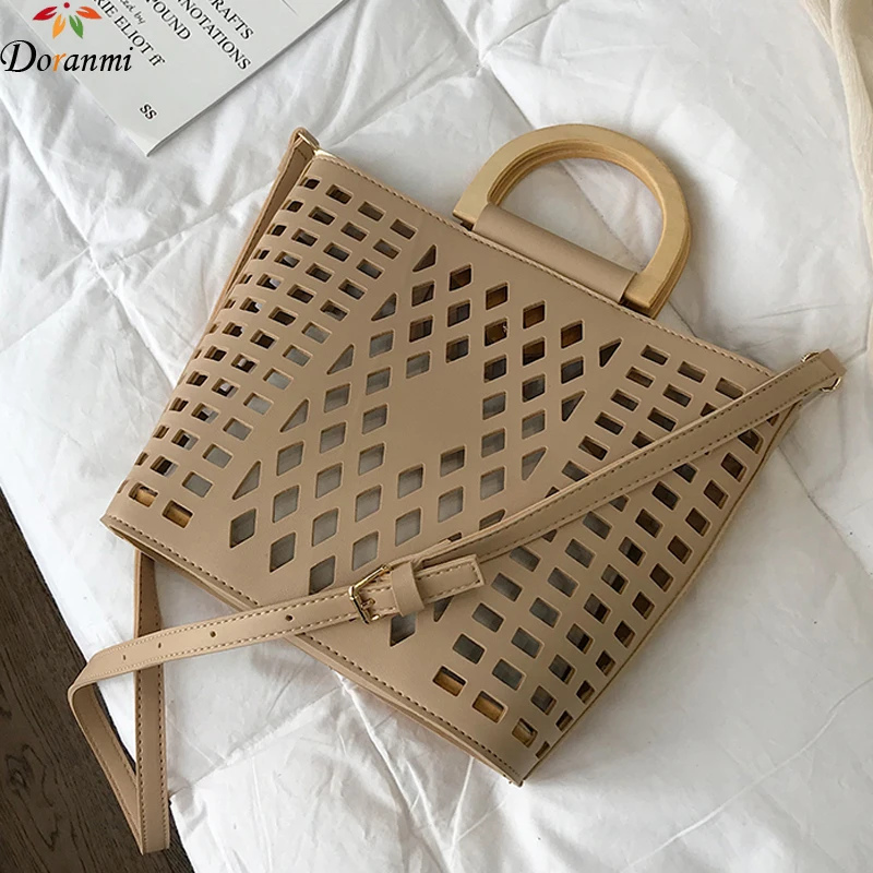 DORANMI Summer Hollow Out Women's Bags 2019 Fashion Big Handbag Female Leather Shoulder Bag Crossbody Messenger Bolsa DJB437
DORANMI Summer Hollow Out Women's Bags 2019 Fashion Big Handbag Female Leather Shoulder Bag Crossbody Messenger Bolsa DJB437