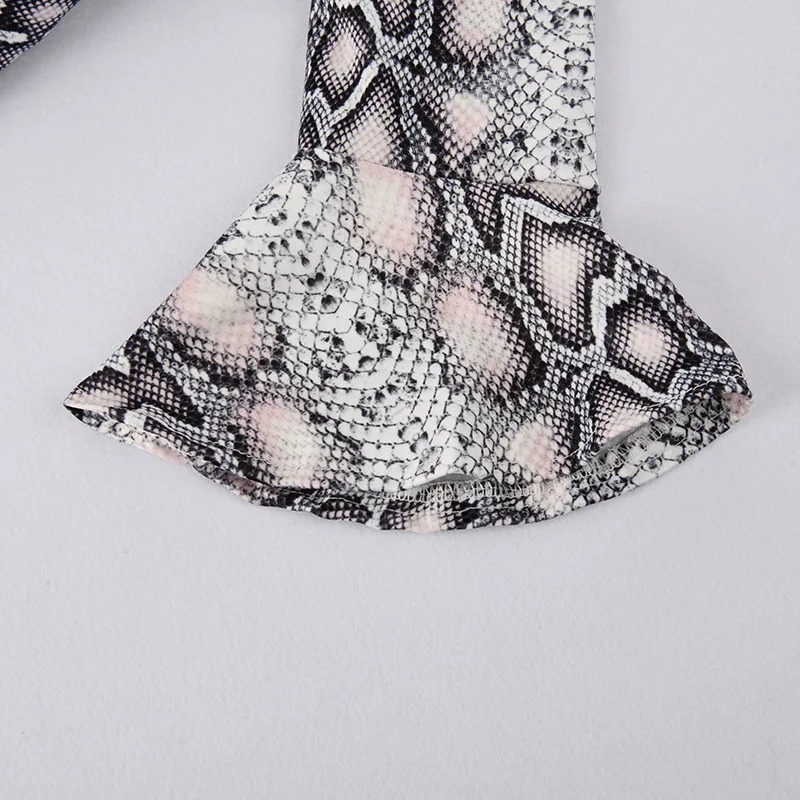 9612407803_2020384570