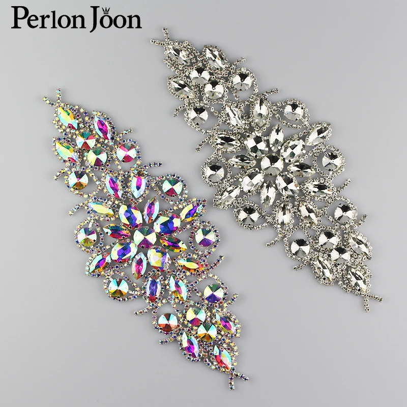 8.66*3.54 inch Ab Crystal long rhinestone big patches used in sleeves waist for Wedding dress Clothing Shoes accessories YH Z008
8.66*3.54 inch Ab Crystal long rhinestone big patches used in sleeves waist for Wedding dress Clothing Shoes accessories YH Z008