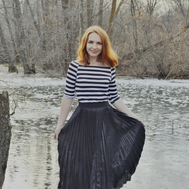 2019 New Arrival Women Fashion Ankle-length Long Pleated Skirts Lady Spring Summer Autumn Vintage Hight Waist Silver Black Skirt
2019 New Arrival Women Fashion Ankle-length Long Pleated Skirts Lady Spring Summer Autumn Vintage Hight Waist Silver Black Skirt