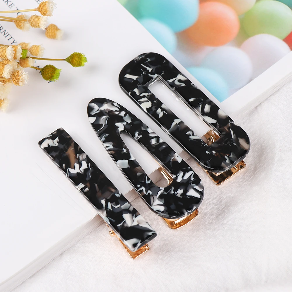 3Pcs/Set New Retro Acrylic Hairpin Women Fashion Leopard Print Hair Clip Girl Barrettes Hairgrips Headwear Hair Accessories Set
3Pcs/Set New Retro Acrylic Hairpin Women Fashion Leopard Print Hair Clip Girl Barrettes Hairgrips Headwear Hair Accessories Set