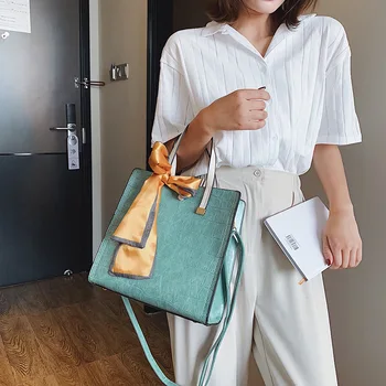 New Woman Fashion Big Cabacity Bucket Bag Casual Stone Pattern Female Shoulder Crossbody Bags All-match Chic Handbag and Purse
New Woman Fashion Big Cabacity Bucket Bag Casual Stone Pattern Female Shoulder Crossbody Bags All-match Chic Handbag and Purse