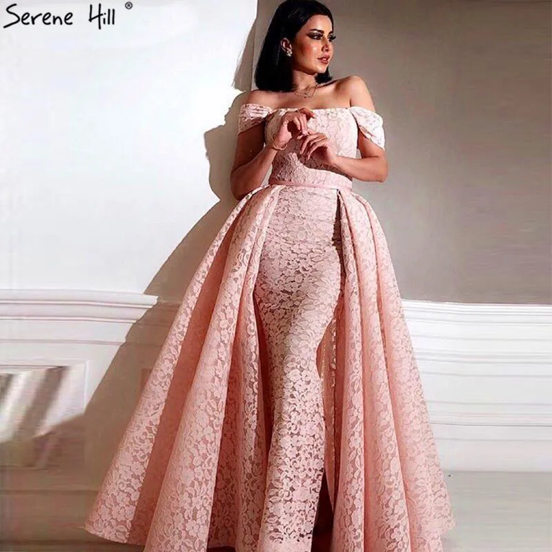 Pink Lace Flowers Sleeveless Sexy Evening Dresses 2019 Dubai Designer Off Shoulder Evening Gown Serene Hill LA60746
Pink Lace Flowers Sleeveless Sexy Evening Dresses 2019 Dubai Designer Off Shoulder Evening Gown Serene Hill LA60746