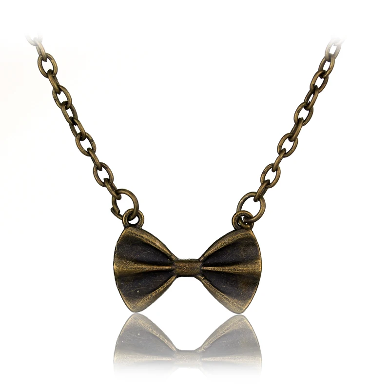 Hot Movie DW Vintage Bronze Silver Bowtie Doctor Who Chain Pendent Necklace For Men and Women
Hot Movie DW Vintage Bronze Silver Bowtie Doctor Who Chain Pendent Necklace For Men and Women