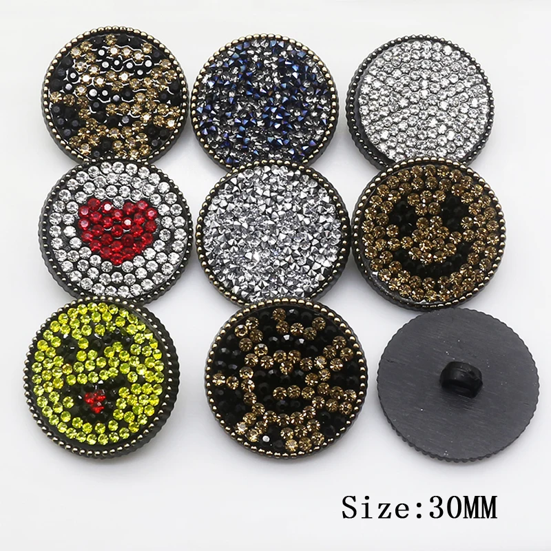 Hot 10 pcs/ lot30MM Round Button Clothing Sewing Cute Decoration DIY Christmas Holiday Party Decoration
Hot 10 pcs/ lot30MM Round Button Clothing Sewing Cute Decoration DIY Christmas Holiday Party Decoration