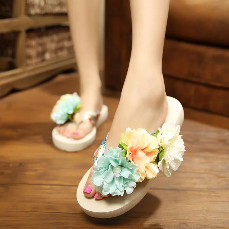 VTOTA Women Slippers Summer Beach Flip Flops Sandals Women Bohemian Flower Wedge Flops Platform Shoes Zapatos Mujer Ladies Shoes
VTOTA Women Slippers Summer Beach Flip Flops Sandals Women Bohemian Flower Wedge Flops Platform Shoes Zapatos Mujer Ladies Shoes