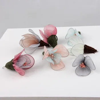 Min order 10pcs/lot colorful gauze cartoon 3D lily flowers handmade fashion florals diy jewelry earring/keychain pendants
Min order 10pcs/lot colorful gauze cartoon 3D lily flowers handmade fashion florals diy jewelry earring/keychain pendants