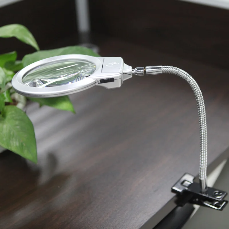 magnifying glass table lamp with light