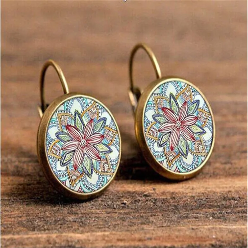 The New Women Alloy Pretty Earrings Round Dangle Earrings Glass Earrings Wholesale CC3270
The New Women Alloy Pretty Earrings Round Dangle Earrings Glass Earrings Wholesale CC3270