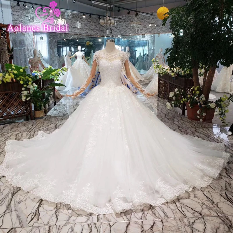 Vintage Lace Wedding Dresses Long Sleeve Tulle Ball Gown Elegant Wedding Gown New Lace Appliques Embroidery Vestido De Noiva
Vintage Lace Wedding Dresses Long Sleeve Tulle Ball Gown Elegant Wedding Gown New Lace Appliques Embroidery Vestido De Noiva