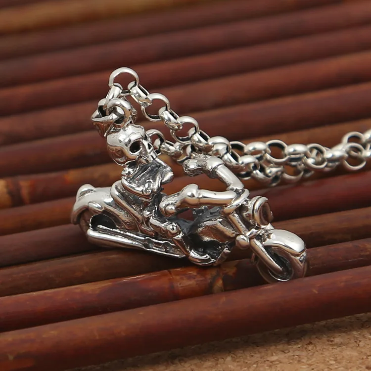 Thomas Sabor Bracelet Wholesale S925 Jewelry Fashion Retro Punk Wind Rock And Roll Locomotive Pull Skull Men's Knight Pendant
Thomas Sabor Bracelet Wholesale S925 Jewelry Fashion Retro Punk Wind Rock And Roll Locomotive Pull Skull Men's Knight Pendant