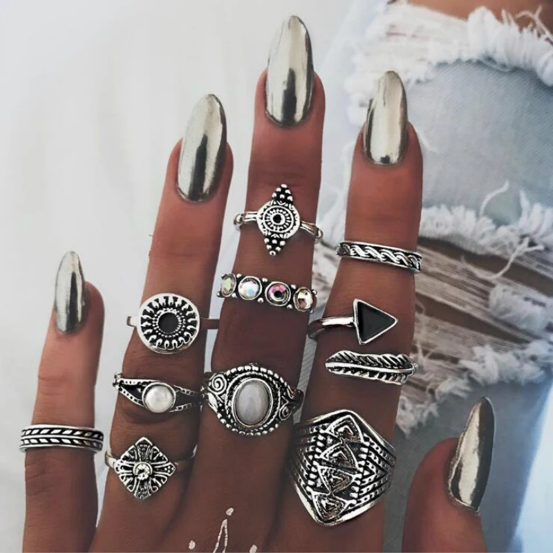 MuHan 10 Pcs/set Vintage Antique Gold Silver Carved Rings Set Tripod Feathers Rhombus Ring for Women Geometric Jewelry Gifts
MuHan 10 Pcs/set Vintage Antique Gold Silver Carved Rings Set Tripod Feathers Rhombus Ring for Women Geometric Jewelry Gifts