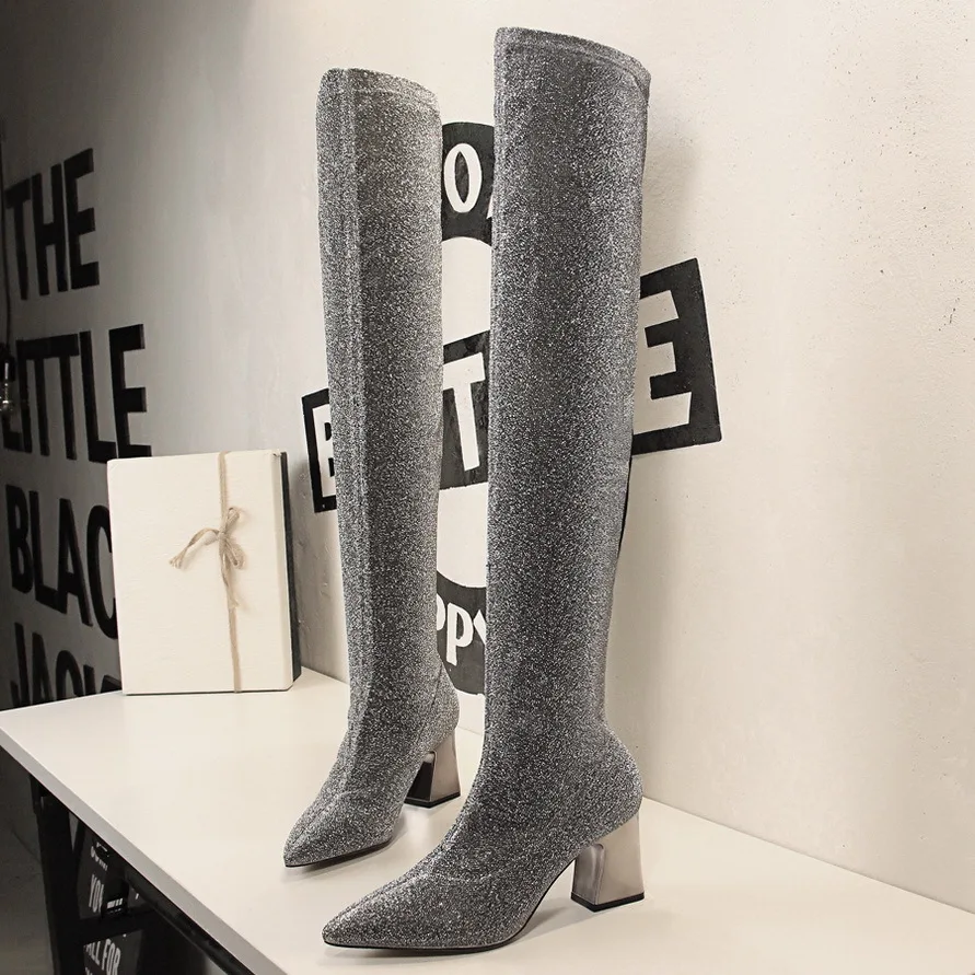 women boots Knee high heel 2019 female winter boots leather fashion metal high heels sharp shiny sexy nightclubs black silver
women boots Knee high heel 2019 female winter boots leather fashion metal high heels sharp shiny sexy nightclubs black silver