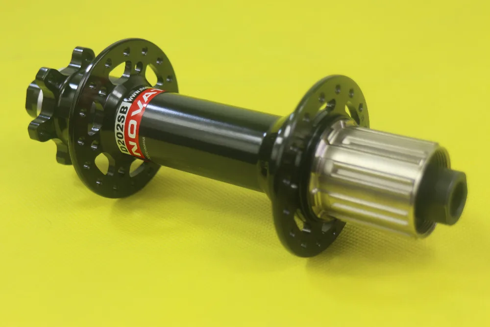 Novatec D202SB fat bike rear hub snow bicycle 32 holes black 8s 9s 10s XX1 492g 190mm*12 or 197mm*12 thru axle or QR version
Novatec D202SB fat bike rear hub snow bicycle 32 holes black 8s 9s 10s XX1 492g 190mm*12 or 197mm*12 thru axle or QR version