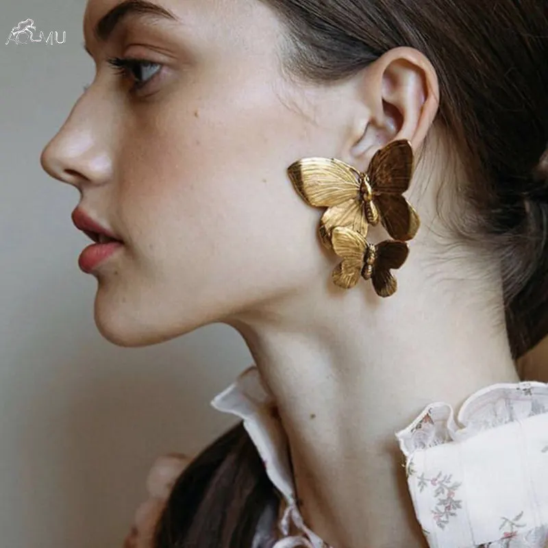 AOMU Fashion Romantic Double Butterfly Earrings For Women Girls Scrub Butterfly Metal Stud Earrings Jewelry Set
AOMU Fashion Romantic Double Butterfly Earrings For Women Girls Scrub Butterfly Metal Stud Earrings Jewelry Set